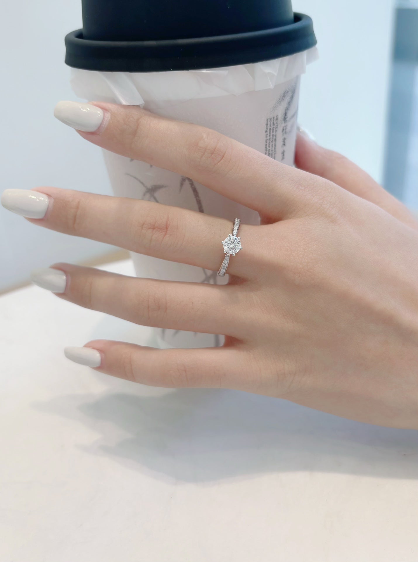 18K Cultured Diamond Round Six-Prong Set Ring - Elegant Jewelry Choice - 图片 2