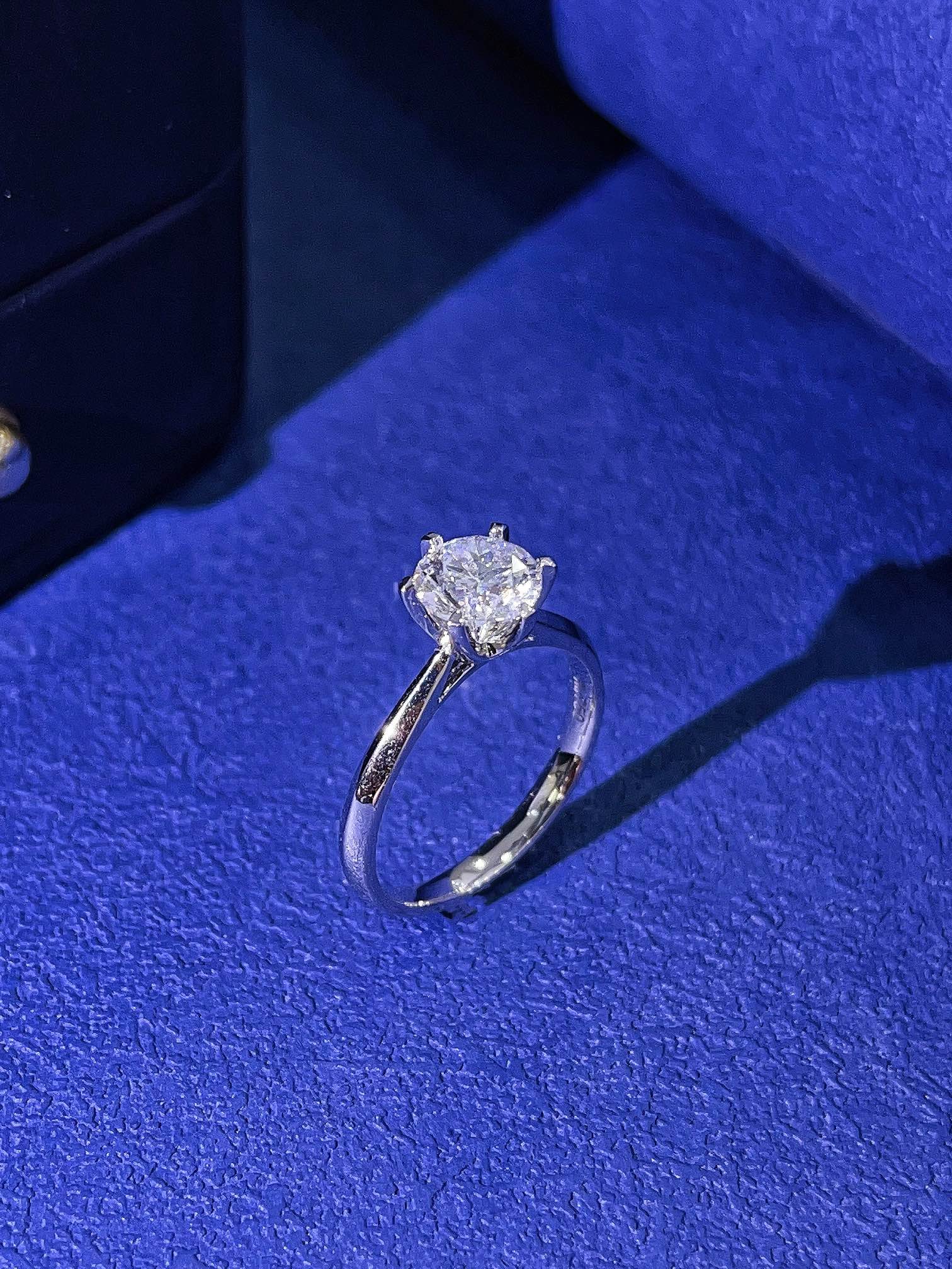 18K Cultured Round Diamond Six-Claw Gold Arm Ring - Premium Jewelry - 图片 3