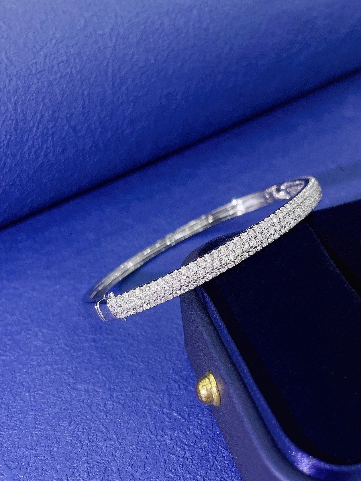 18K Cultured Triple-Row Semi-Mounted Diamond Bracelet - Exquisite Jewelry - 图片 3