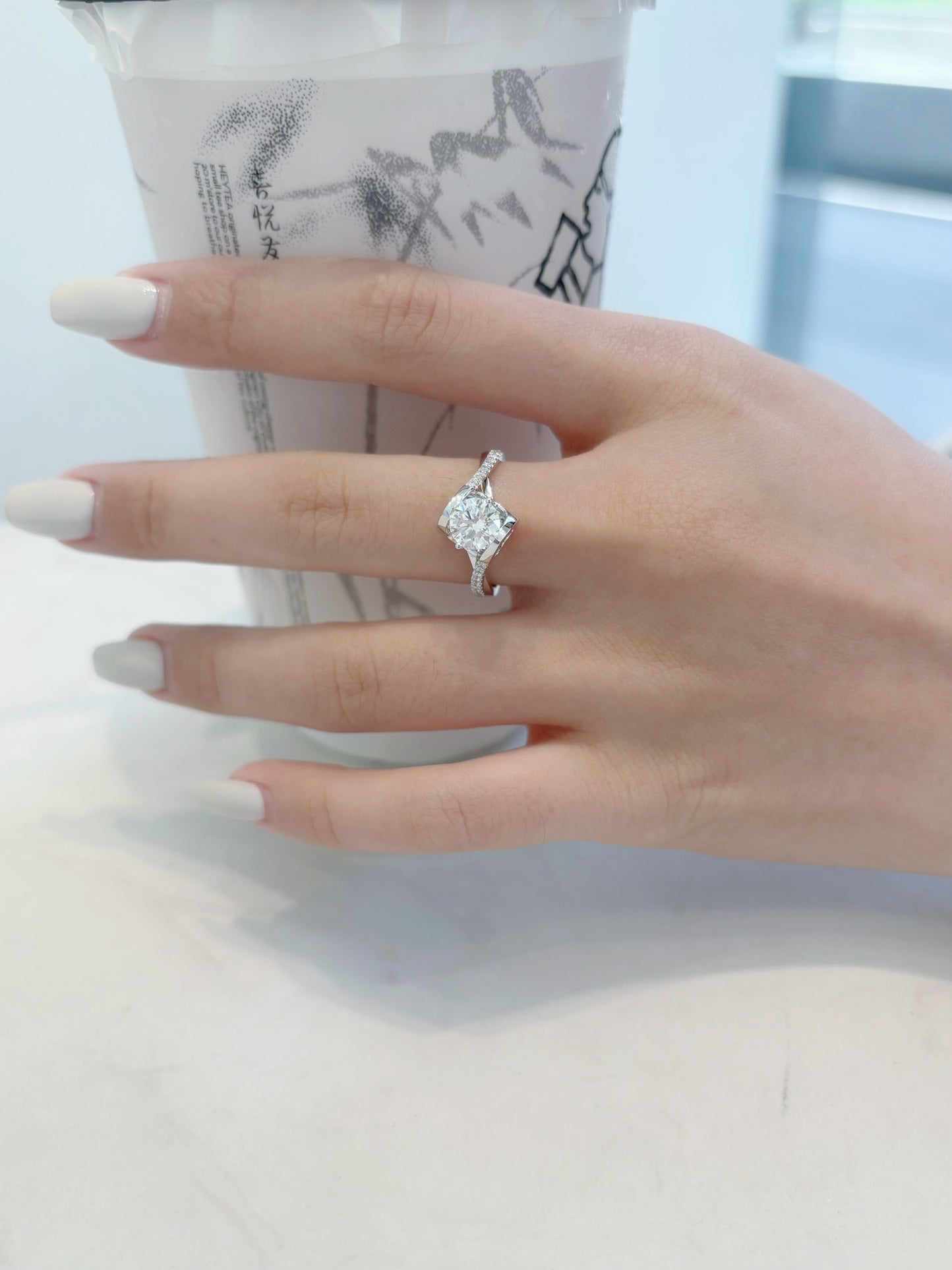 18K Cultured Diamond Angel's Kiss Ring with Twisted Arm - LGJZ023 – Bild 3