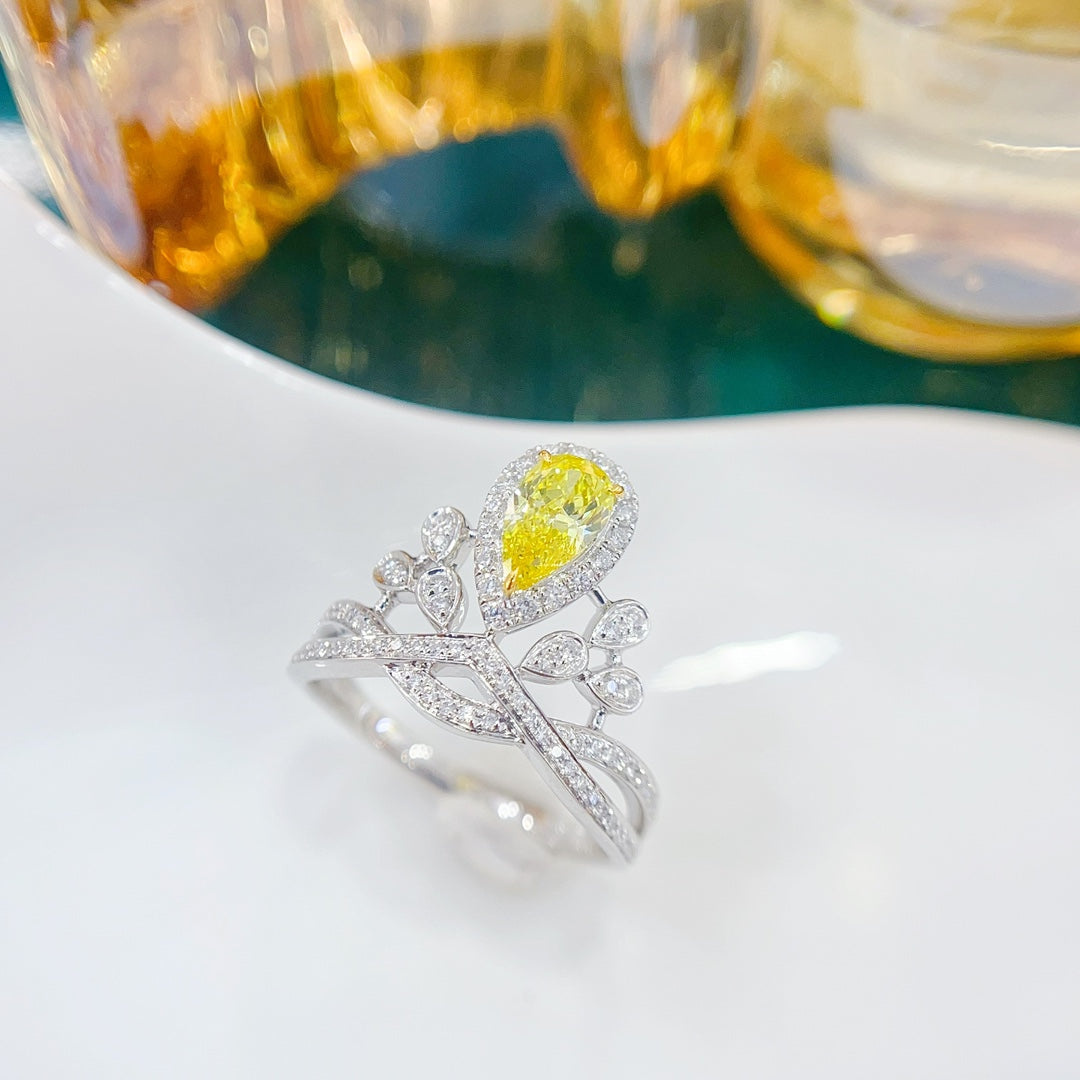 18K Yellow Gold Cultured Diamond Teardrop Crown Ring - Exquisite Jewelry – Bild 3