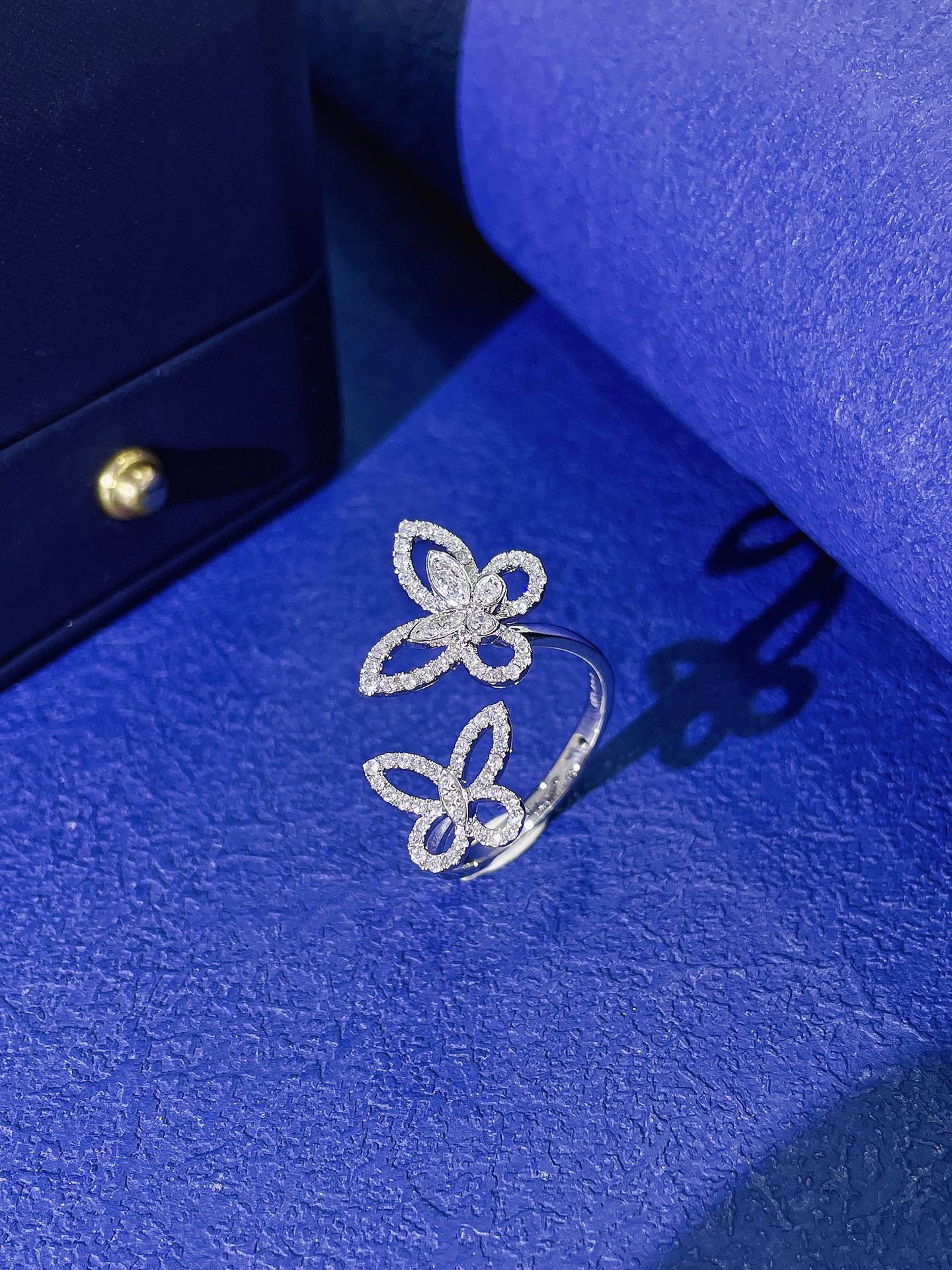 18K Cultured Diamond Phantom Double Butterfly Ring - Luxury Jewelry - 图片 4