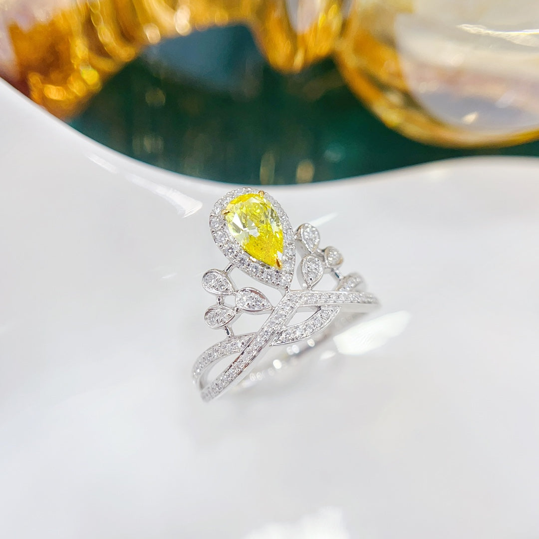 18K Yellow Gold Cultured Diamond Teardrop Crown Ring - Exquisite Jewelry – Bild 4