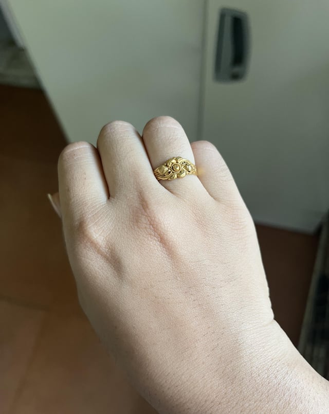 我祖母的戒指！