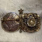 美丽的武装别针需要发现其历史