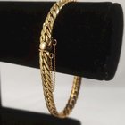 什么是什么 "保留系列" 在这个名字的旁边叫？