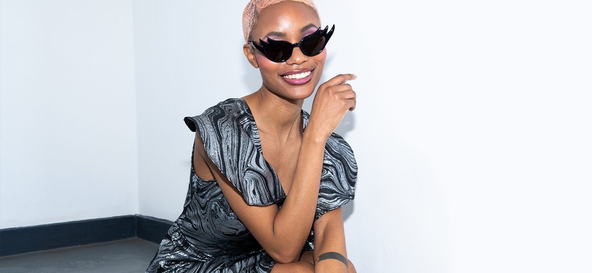 他们回来了：睫毛太阳镜| Tatty Guess新闻