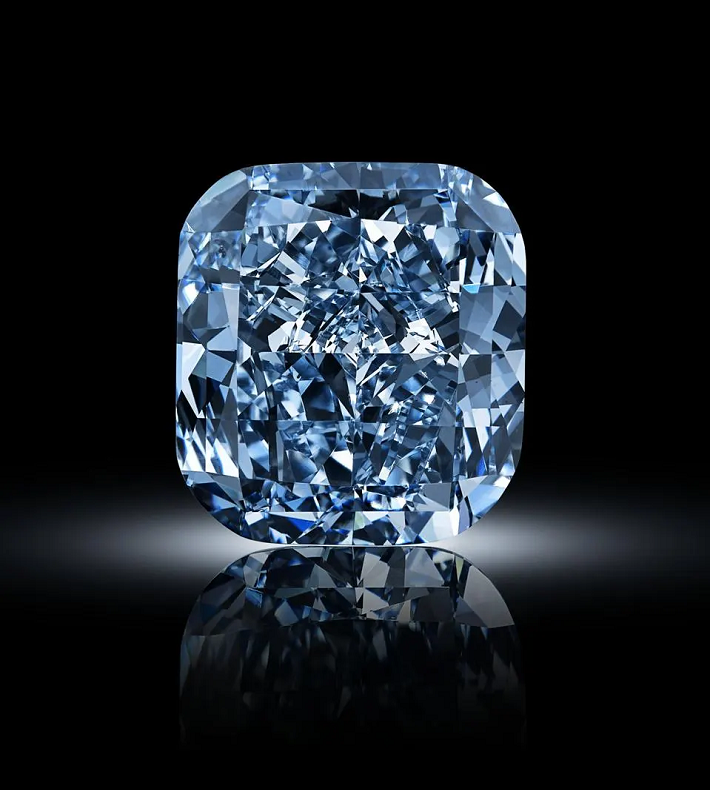 ‘The Mediterranean Blue’ Diamond Fetches $21.5 Million at Record-Setting Sotheby’s Geneva Auction