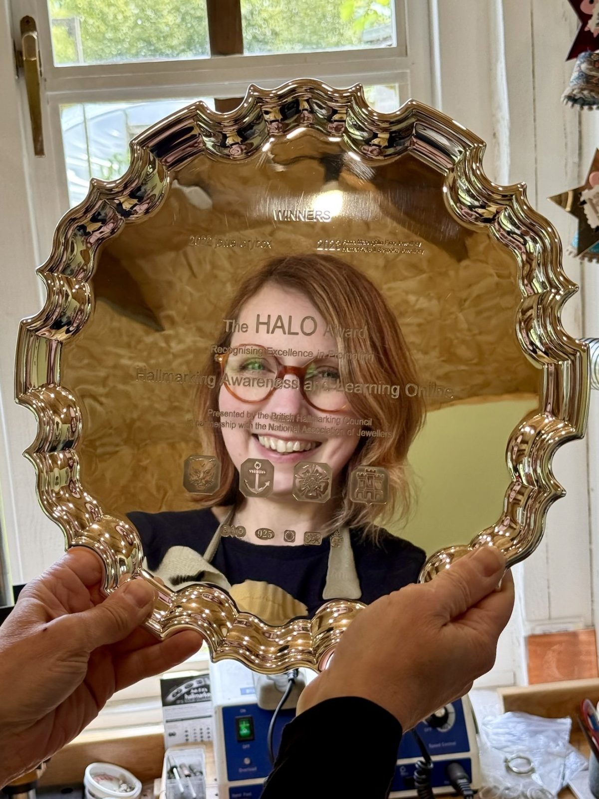 Anna McLoughlin Halo奖得主博客更新-Anna McLoughlin道德优美珠宝