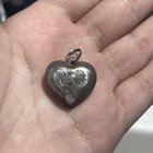 如何照顾这笔钱吊坠？
