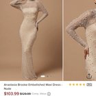 这件衣服的金色或银色珠宝？