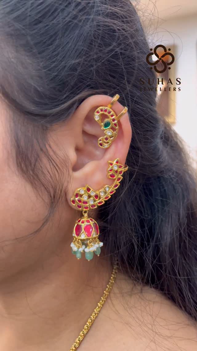 来自“ Slsj Khammam”的金bugadi耳环•印度南部珠宝
