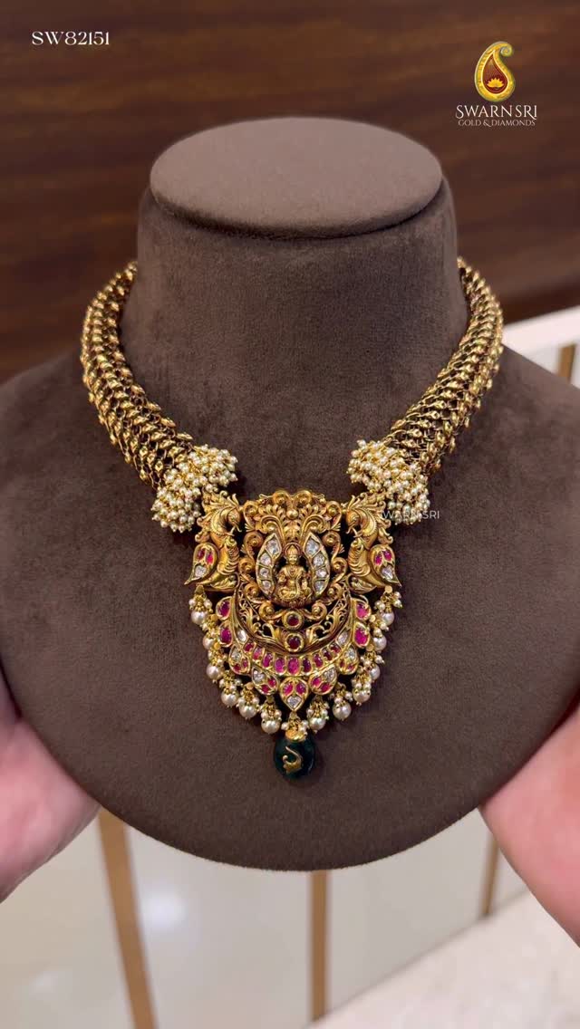 Gold Kanti Necklace From