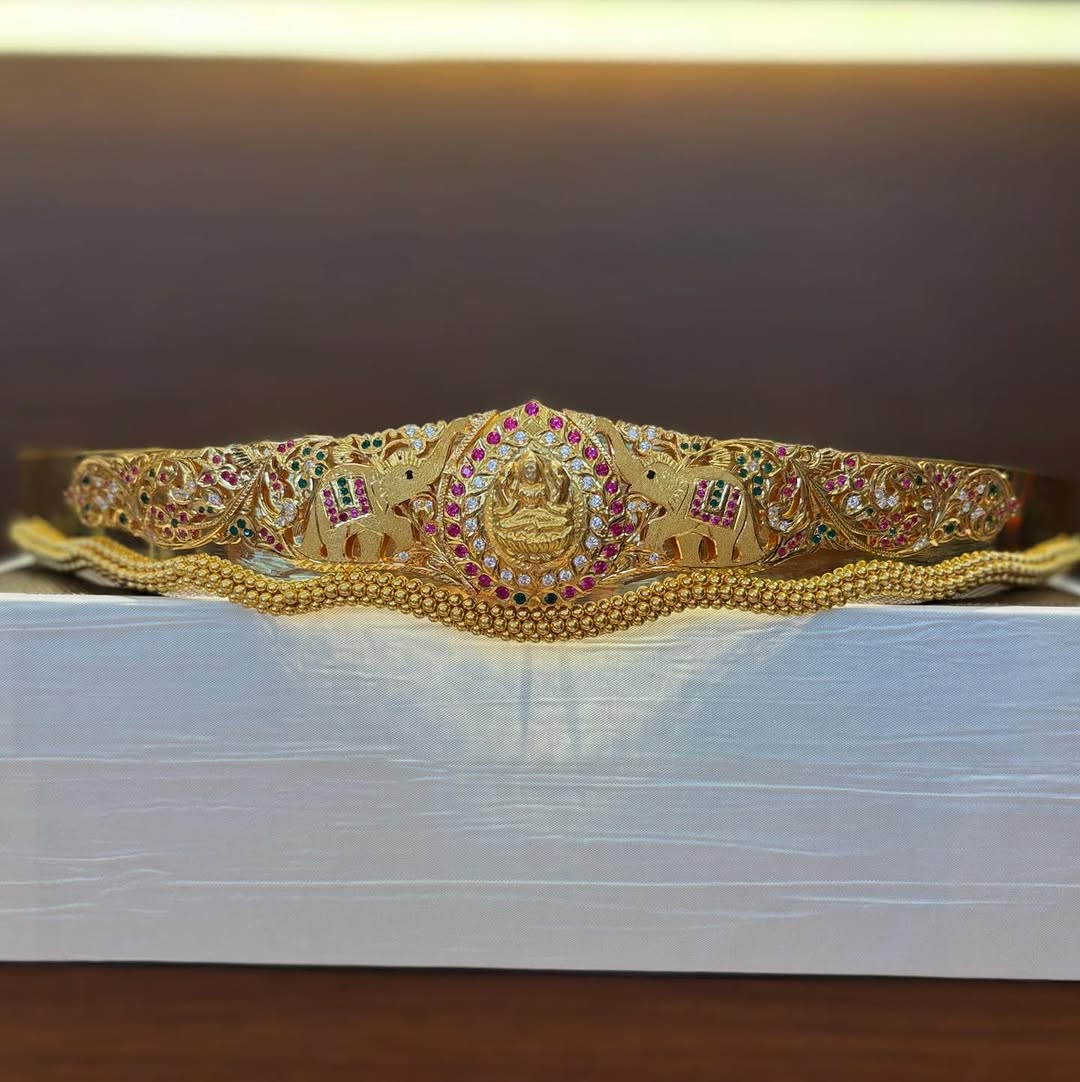 来自“ Balkunje Jewelers”的金Vladamam•印度南部珠宝