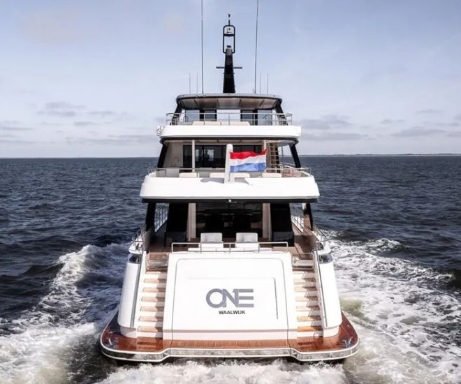 范德瓦尔（Van der Valk）结束了海洋测试