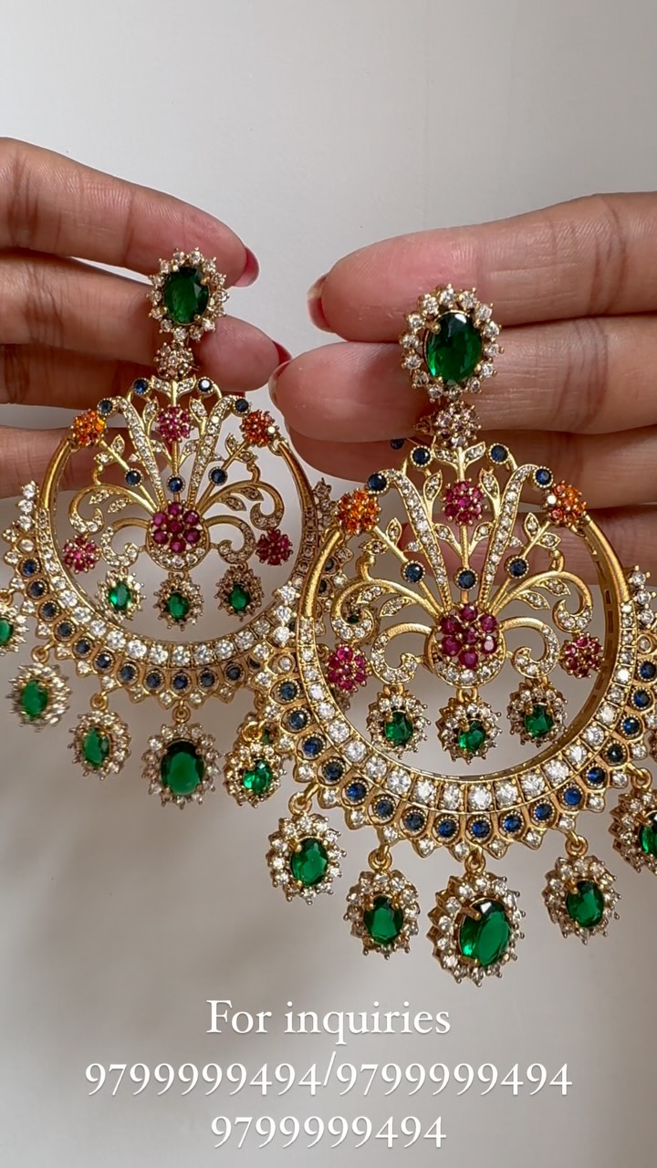 来自“ Anushree Designs”的甲基耳环•印度南部珠宝