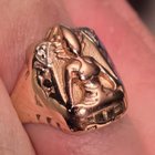 谁能识别这枚戒指？