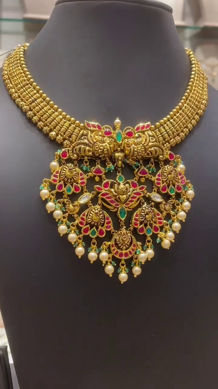 Bridal Antique Gold Necklace From
