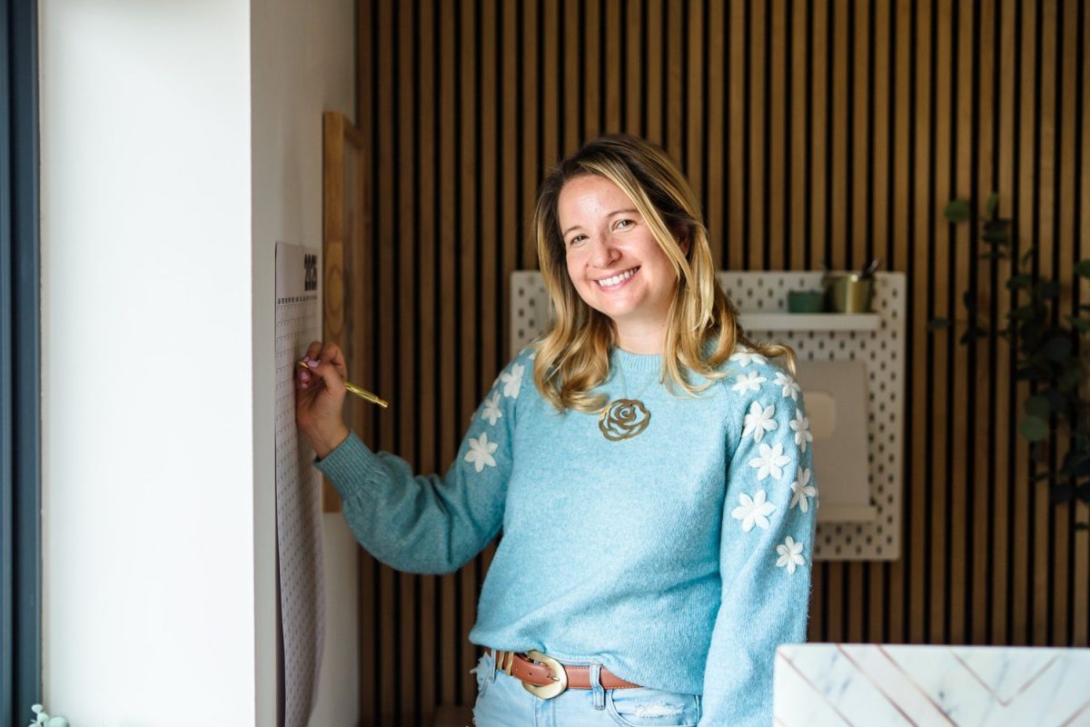 加入珠宝商学院社区支持团队（兼职、远程工作机会） — 珠宝商学院