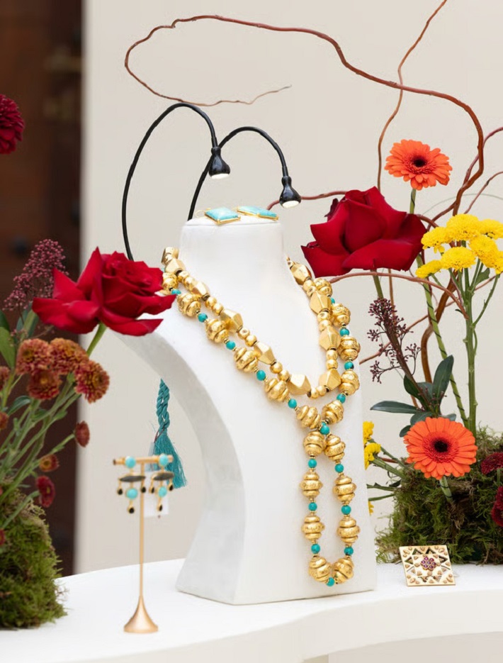 Tribe Amrapali Enters Sharjah with Craft-Centric Boutique at Bait Elowal