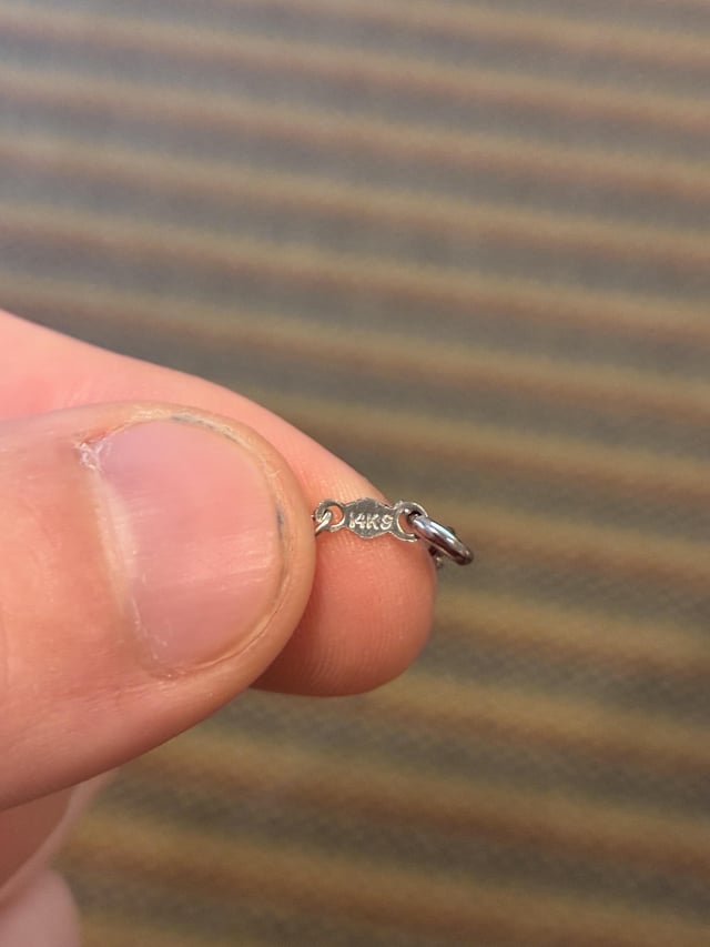 14KS。这是制造商的标记还是意味着镀金？谢谢！