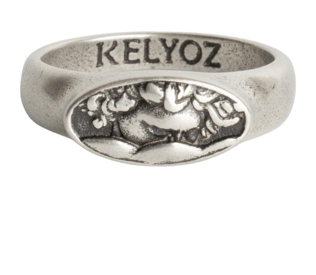 我真的很想要这枚戒指，但我只能在 Kelyoz 上找到它，这是骗局吗？我在其他地方找不到它吗？