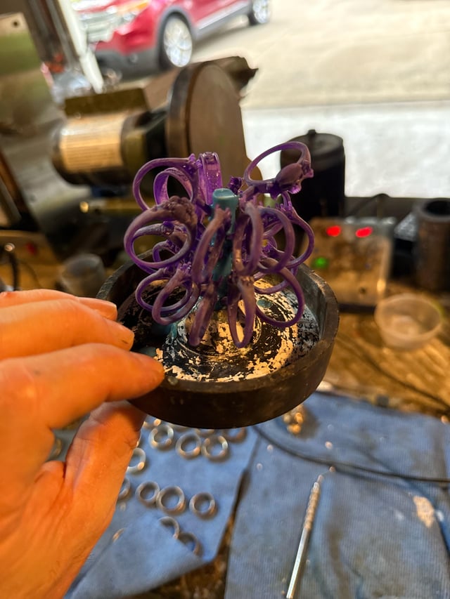 铸造具有 20 多个环的树